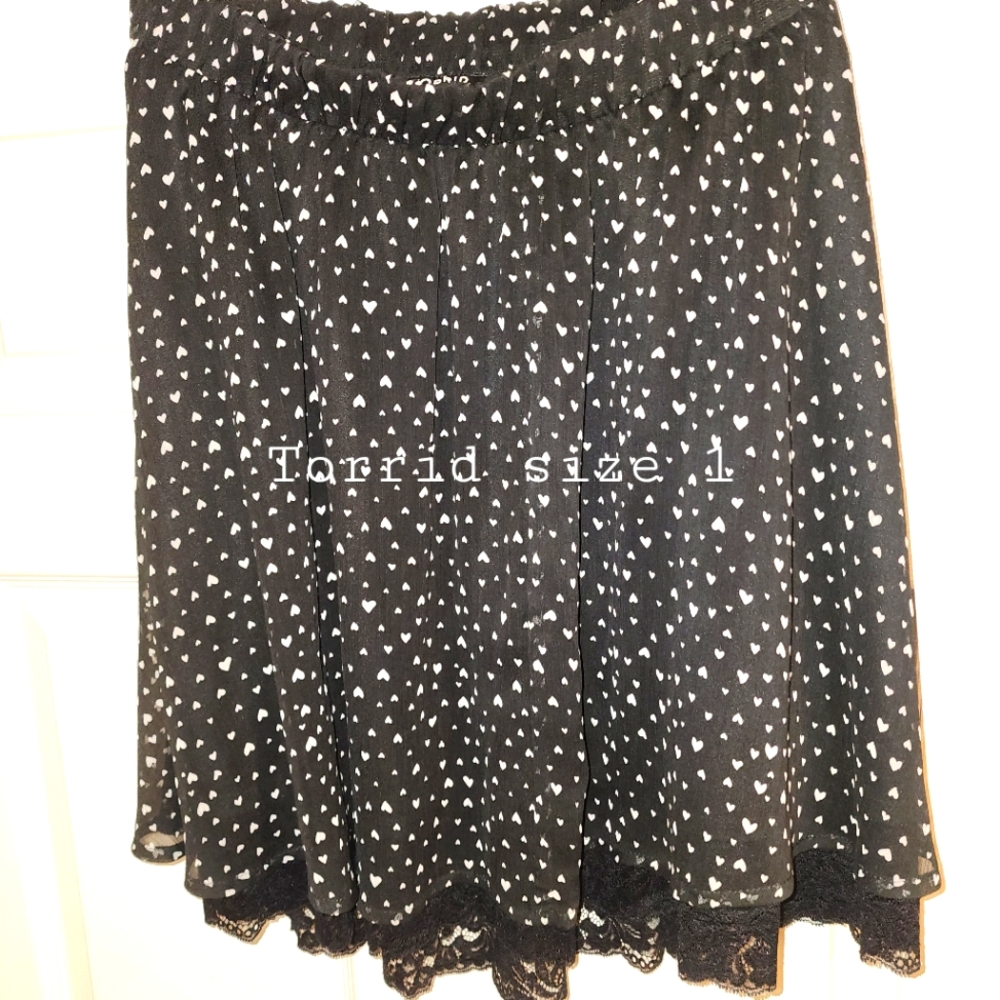 Torrid skirt